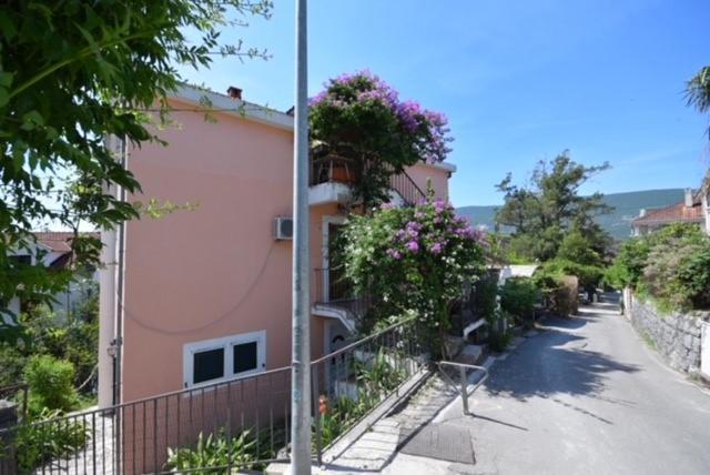 Casa Julia Apartman Herceg Novi Kültér fotó